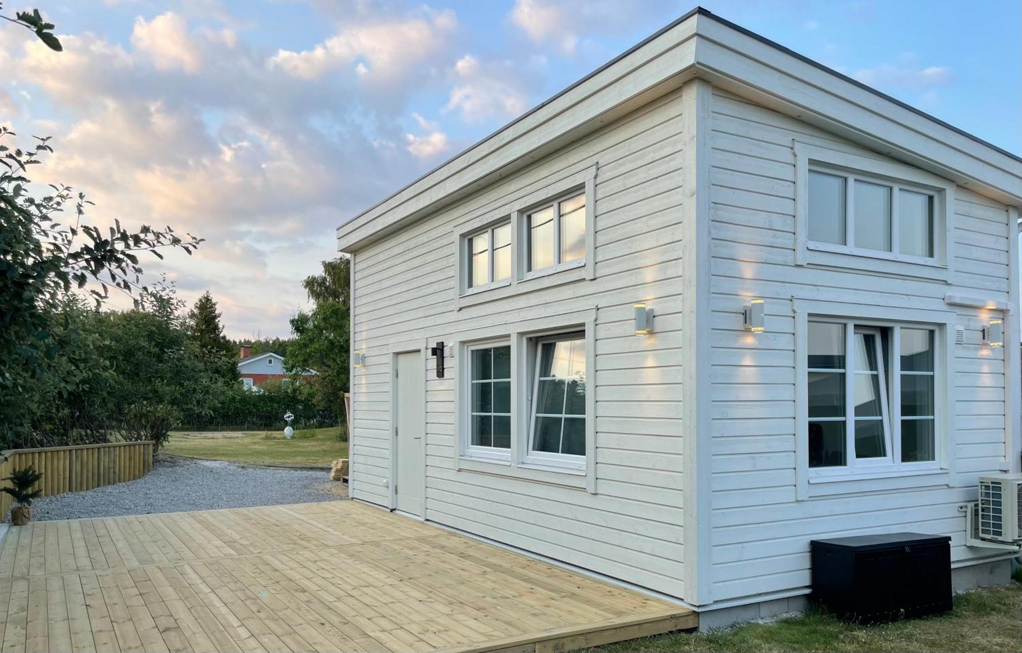 הוילה Rosersberg Ett Nytt Fraesch Hus Utanfoer Stockholm Naera Arlanda מראה חיצוני תמונה