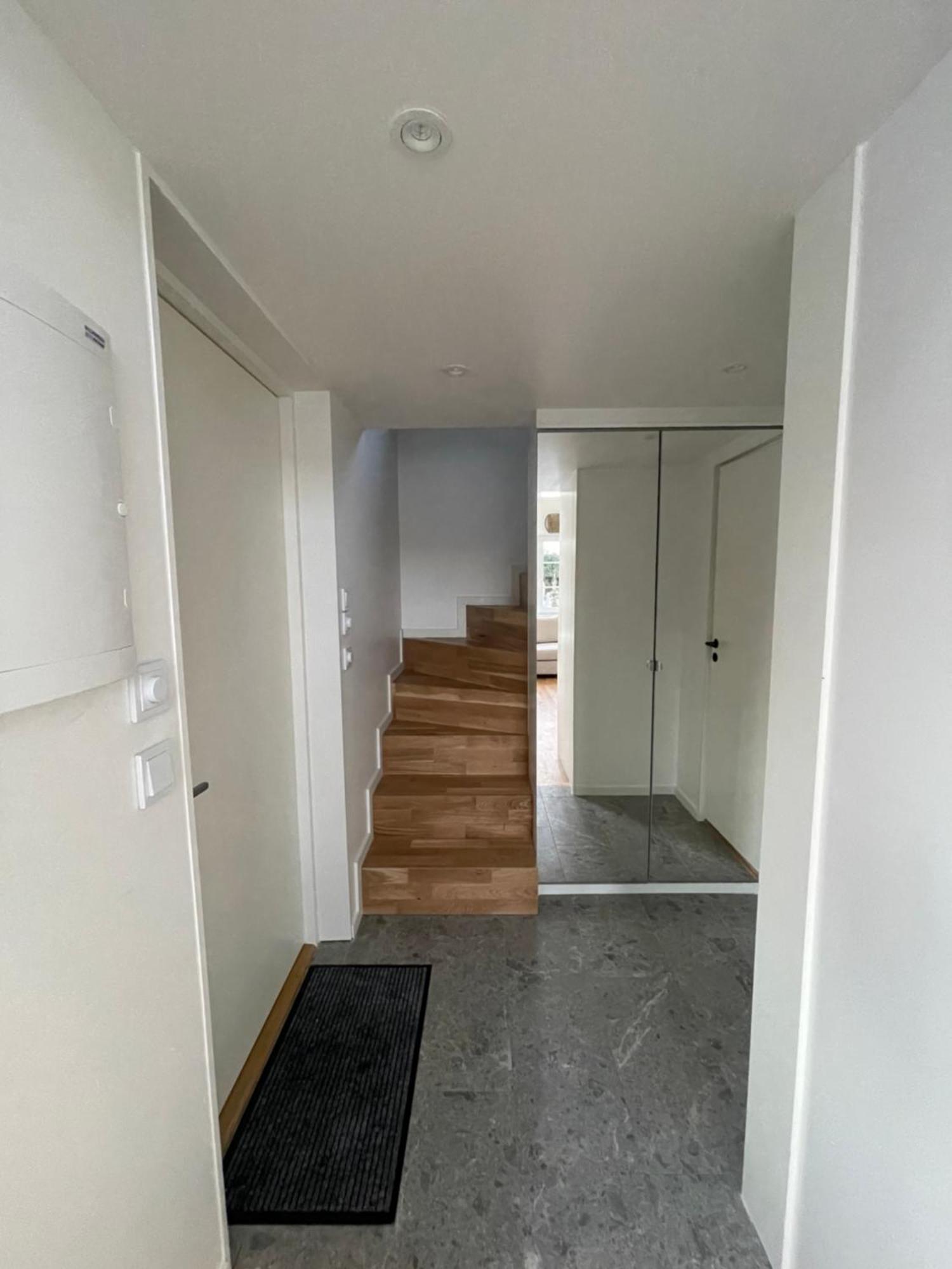 הוילה Rosersberg Ett Nytt Fraesch Hus Utanfoer Stockholm Naera Arlanda מראה חיצוני תמונה